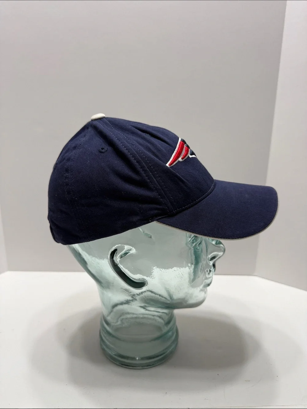 Reebok NFL Navy and White Vintage New England Patriots Tom Brady #12 Kids Hat